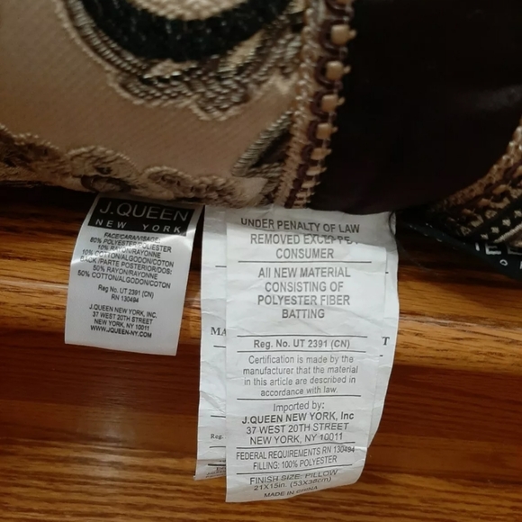 J Queen New York Paloma Boudoir Decorative pillow 21" x 15" - Picture 3 of 11